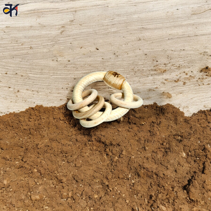 Natural Ring Rattle