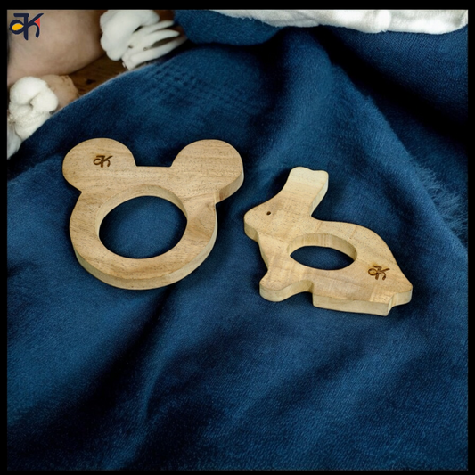 Wooden teethers Rabbit & Micky